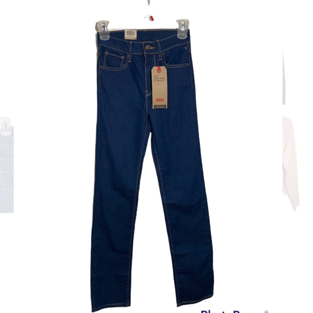 Levi’s 724 high rise jeans